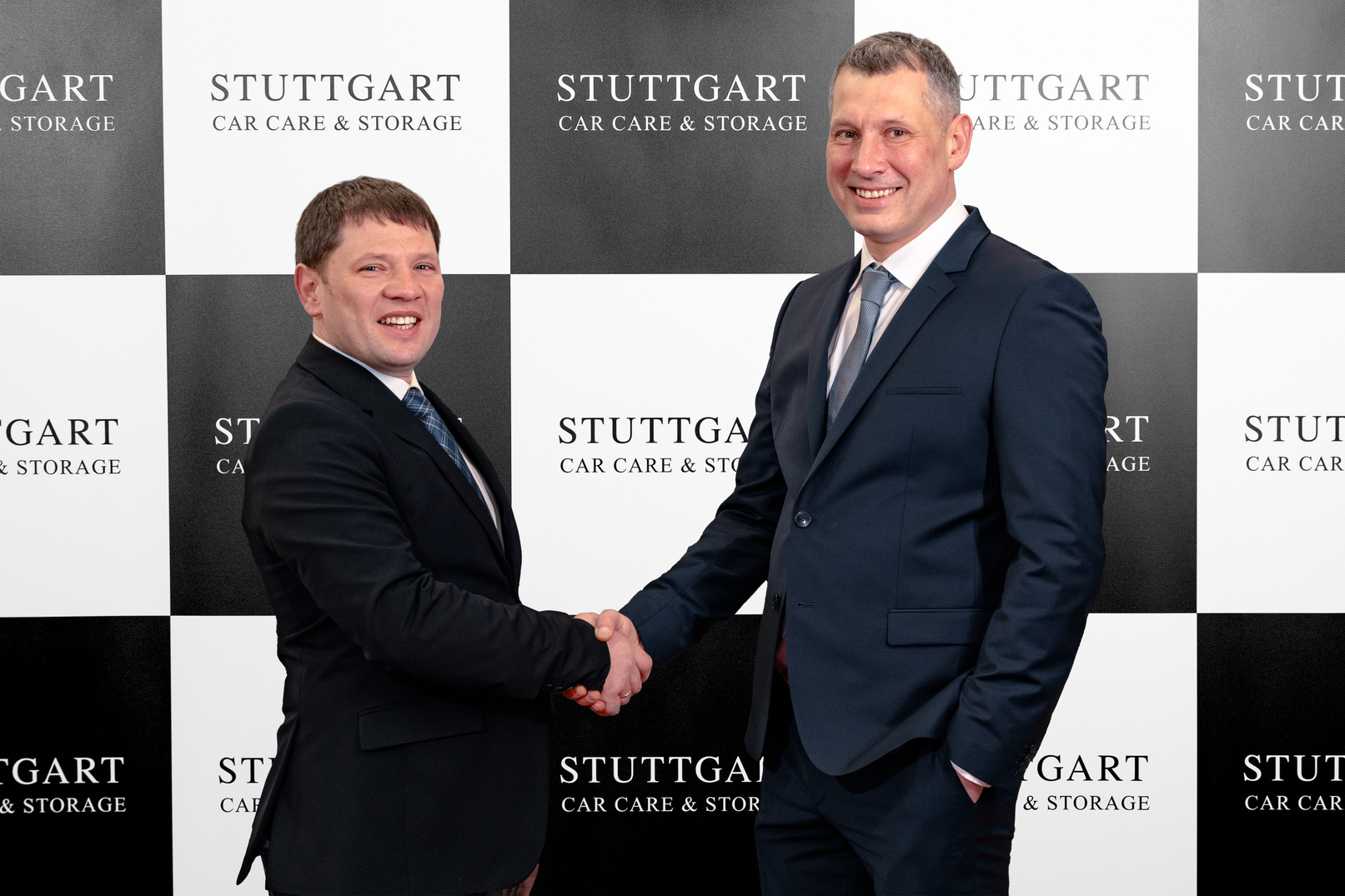 Partnership handshake